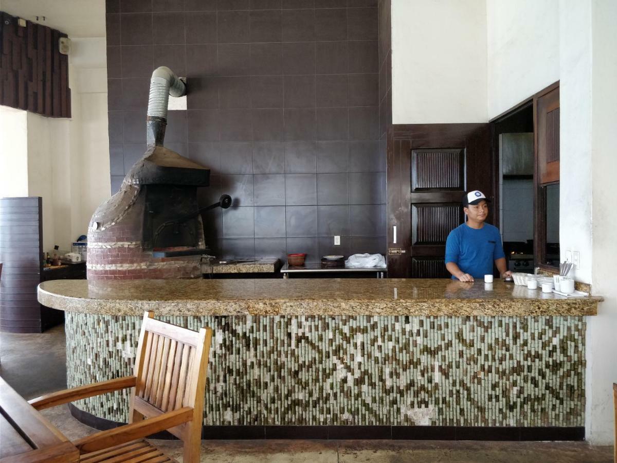 Ocean Front Suite, Balcony, Kitchen. Cancun Exterior photo